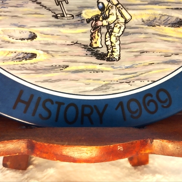Vintage 1969 Moon Landing Commemorative Plate Seven Seas Traders - Picture 3 of 7